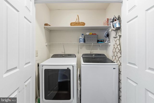 900 ENFIELD DR, Winchester, VA 22602
