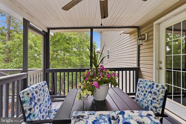 900 ENFIELD DR, Winchester, VA 22602