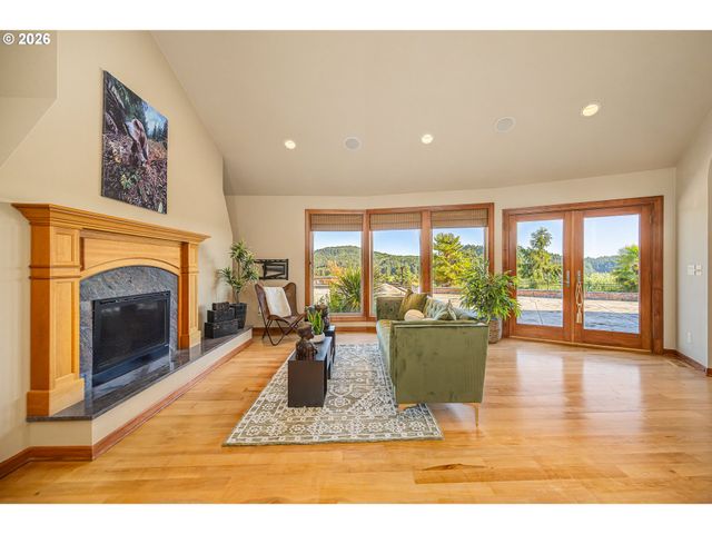 85898 LORANE Hwy, Eugene, OR 97405