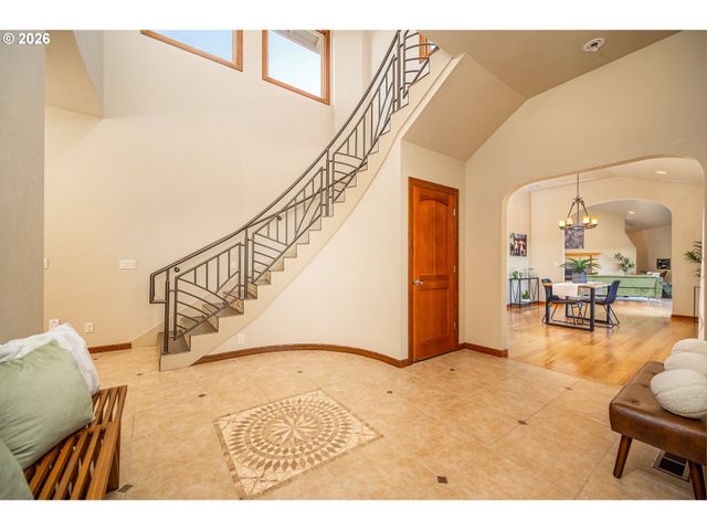 85898 LORANE Hwy, Eugene, OR 97405