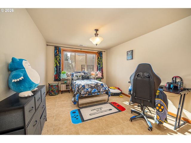 85898 LORANE Hwy, Eugene, OR 97405