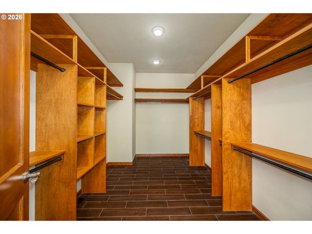 85898 LORANE Hwy, Eugene, OR 97405