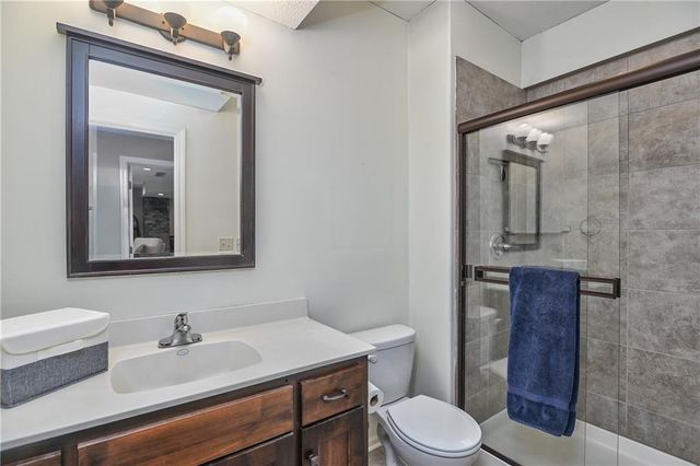 8417 Houston Street, Lenexa, KS 66227