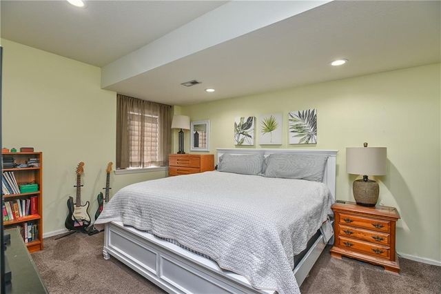 8417 Houston Street, Lenexa, KS 66227