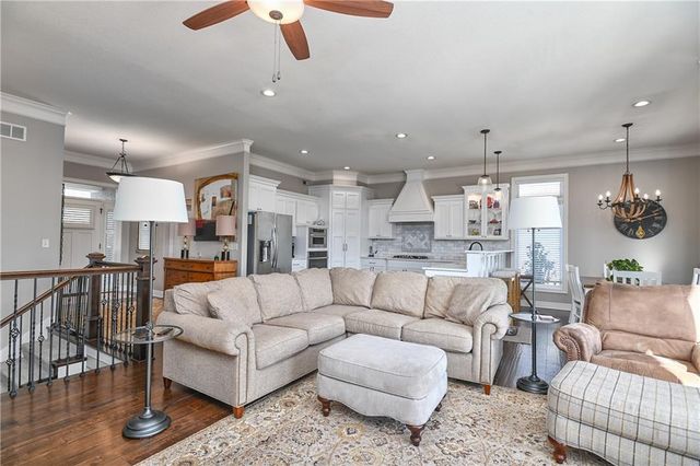 8417 Houston Street, Lenexa, KS 66227