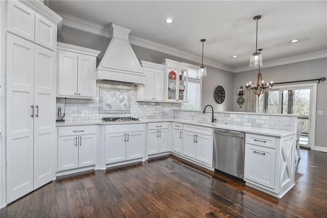 8417 Houston Street, Lenexa, KS 66227