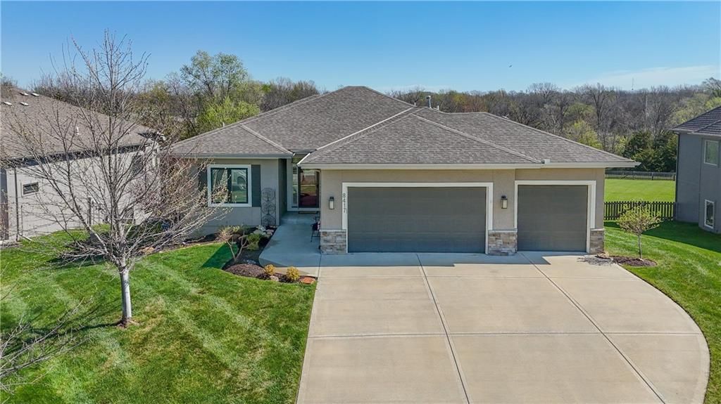 8417 Houston Street, Lenexa, KS 66227