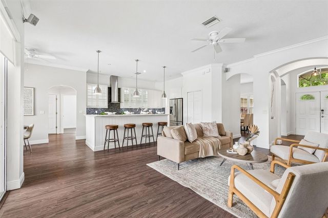 10229 QUAILS LANDING AVENUE, Tampa, FL 33647