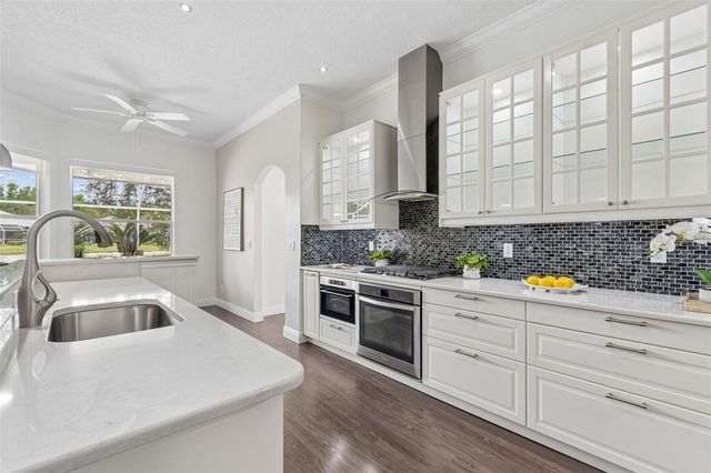 10229 QUAILS LANDING AVENUE, Tampa, FL 33647