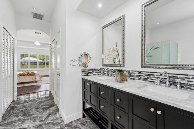 10229 QUAILS LANDING AVENUE, Tampa, FL 33647