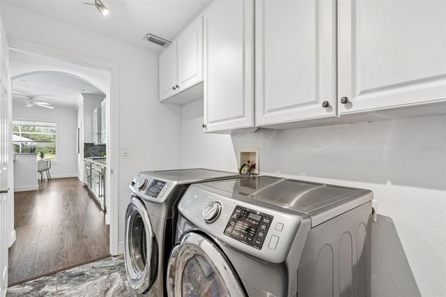10229 QUAILS LANDING AVENUE, Tampa, FL 33647