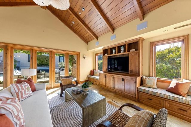 1600 Marlborough Road, Hillsborough, CA 94010
