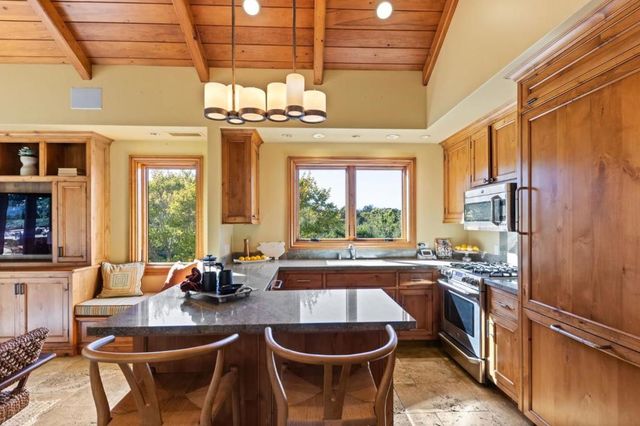 1600 Marlborough Road, Hillsborough, CA 94010