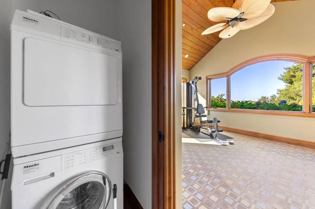 1600 Marlborough Road, Hillsborough, CA 94010