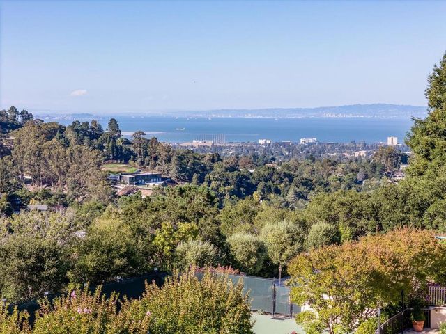 1600 Marlborough Road, Hillsborough, CA 94010