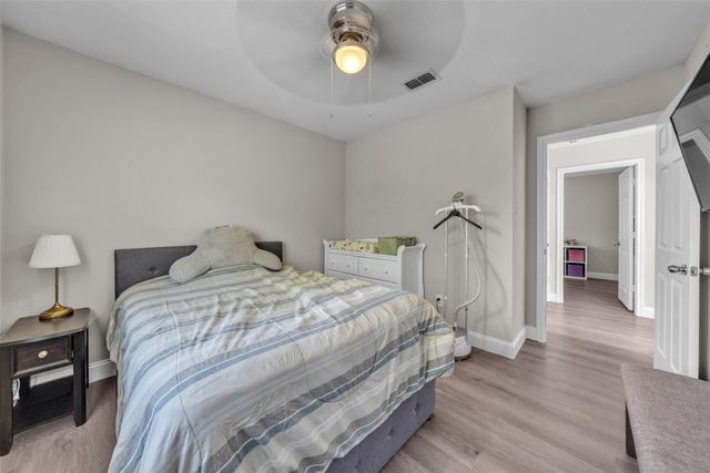 1409 Prentice Street, Arlington, TX 76018