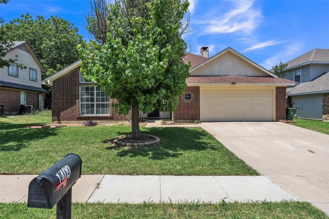 1409 Prentice Street, Arlington, TX 76018