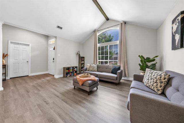 1409 Prentice Street, Arlington, TX 76018