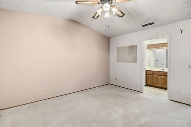 7325 Sunsilver Ln, Sacramento, CA 95828