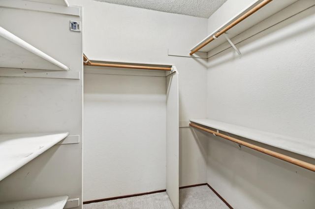 7325 Sunsilver Ln, Sacramento, CA 95828