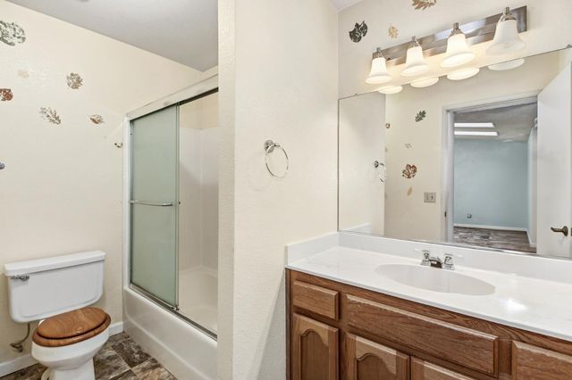 7325 Sunsilver Ln, Sacramento, CA 95828