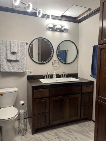 735 Sunset Street SW, Hutchinson, MN 55350