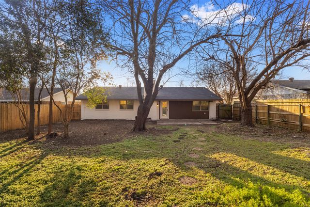 337 Meadowhill Drive, Garland, TX 75043