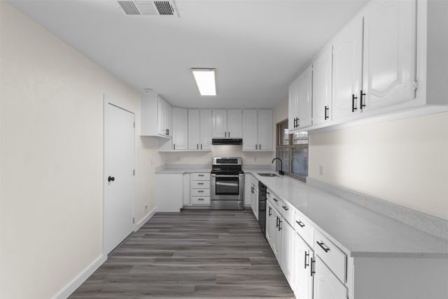 337 Meadowhill Drive, Garland, TX 75043