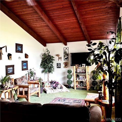 1349 Sisson Drive, North Tonawanda, NY 14120