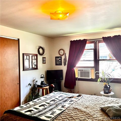 1349 Sisson Drive, North Tonawanda, NY 14120