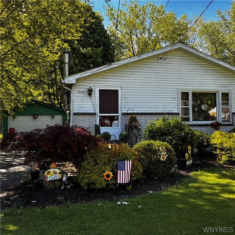 1349 Sisson Drive, North Tonawanda, NY 14120
