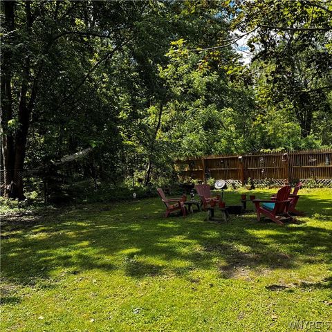 1349 Sisson Drive, North Tonawanda, NY 14120