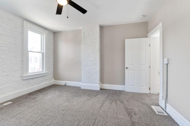 61 Dakota Avenue, Columbus, OH 43222