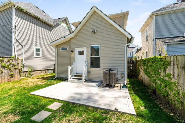61 Dakota Avenue, Columbus, OH 43222
