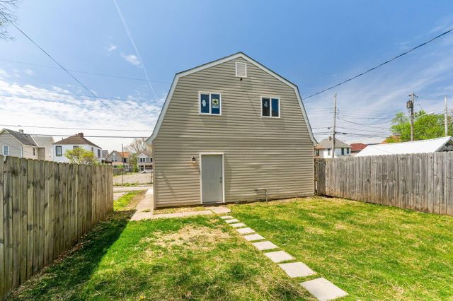 61 Dakota Avenue, Columbus, OH 43222