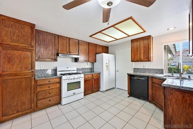 1781 Avenida Vista Labera, Oceanside, CA 92056