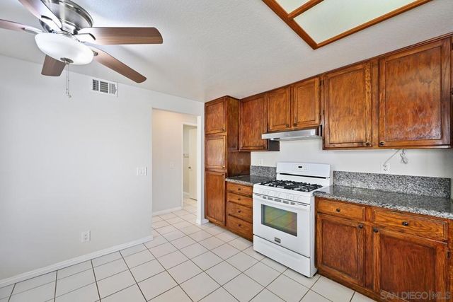 1781 Avenida Vista Labera, Oceanside, CA 92056