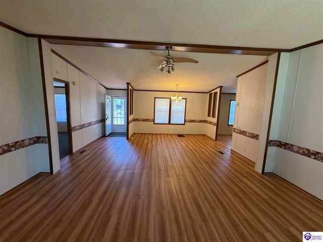 455 Morris Court, Vine Grove, KY 40175