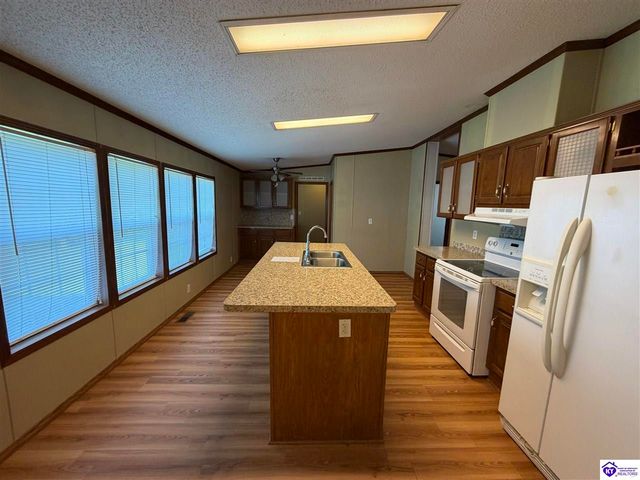 455 Morris Court, Vine Grove, KY 40175