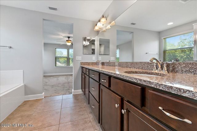 1021 SEASIDE Drive N, Jacksonville Beach, FL 32250