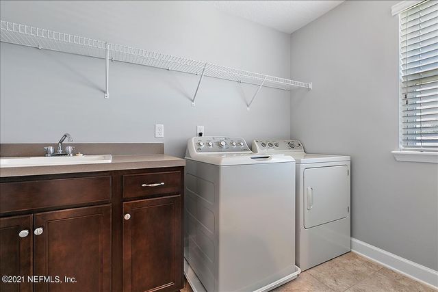 1021 SEASIDE Drive N, Jacksonville Beach, FL 32250