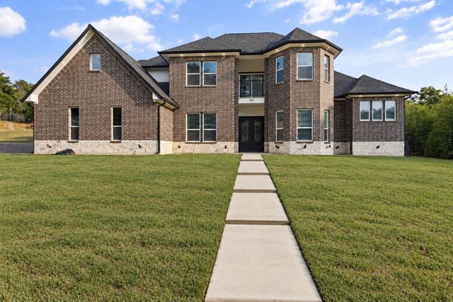 702 Linkcrest Drive, Duncanville, TX 75137