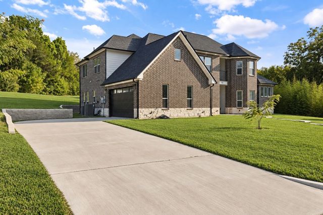 702 Linkcrest Drive, Duncanville, TX 75137