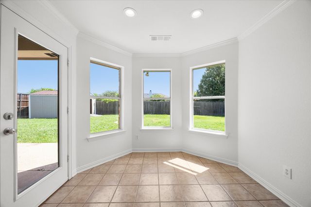 509 E Church Street, Forney, TX 75126