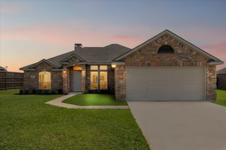 509 E Church Street, Forney, TX 75126