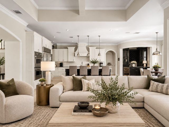 64 S Parkgate Circle, The Woodlands, TX 77381