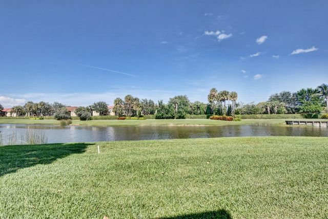 15326 Strathearn Drive 11902, Delray Beach, FL 33446