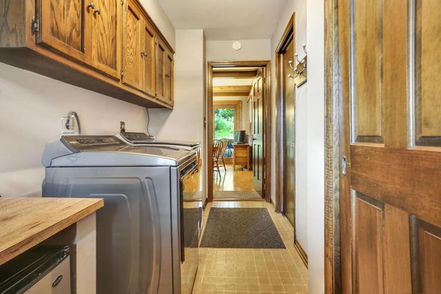 W210N11135 Mountbrooke DRIVE, Germantown, WI 53022