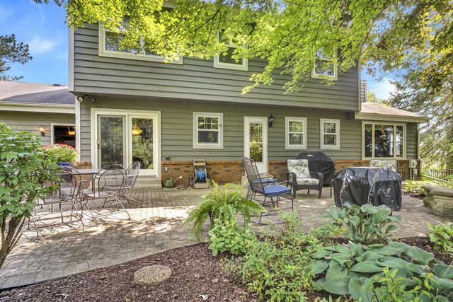 W210N11135 Mountbrooke DRIVE, Germantown, WI 53022