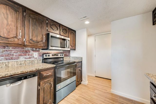 1822 Highbrook Court, Garland, TX 75044